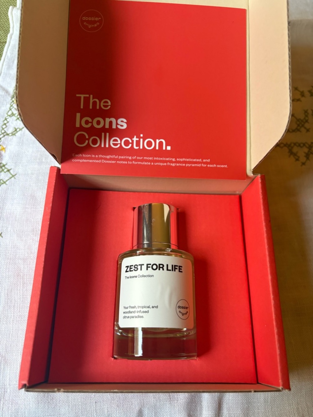 Dossier Zest For Life Women's Fragrance — Red